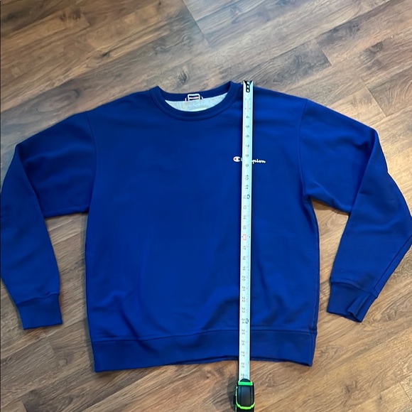 Champion Blue Crewneck Sweater - Large - Picture 4 of 9
